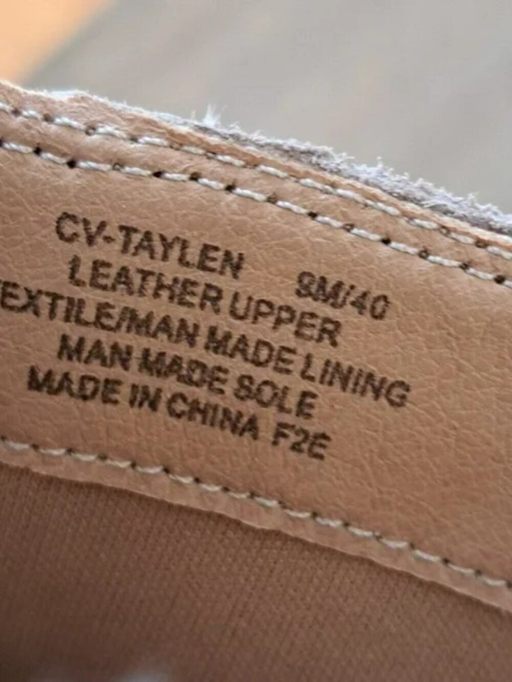 Crown Vintage Taylen Bootie - Color: Dove - Size: Women 9 - Picture 2 of 9